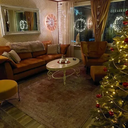 House Of Tonttula Near Santa Claus Village Apartman *