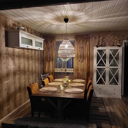 House Of Tonttula Near Santa Claus Village Apartman *